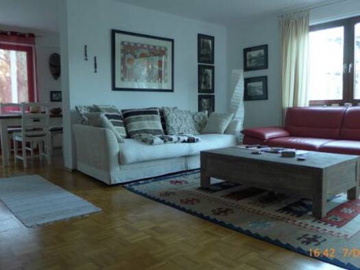 Wohnung zur Miete 850 € 2,5 Zimmer 75 m² frei ab 01.02.2026 Innenstadt Baden-Baden 76530