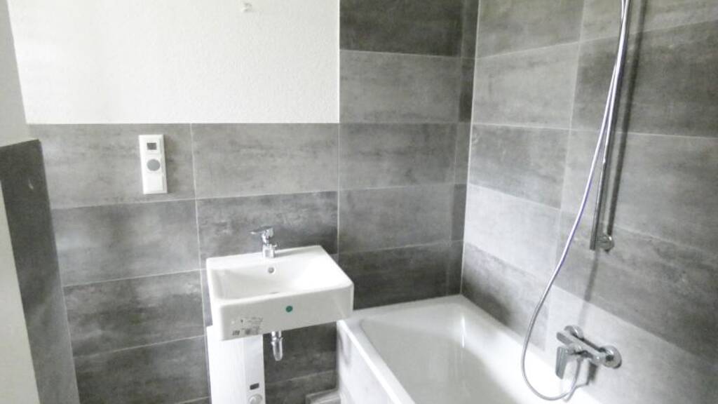 Studio zur Miete 445 € 1 Zimmer 41 m² 3. Geschoss frei ab 01.05.2026 Folkwangstr. 8 Südviertel Essen 45128