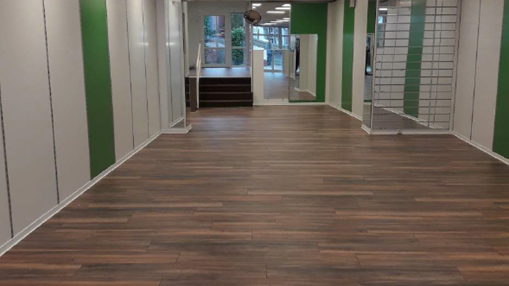 Ladenfläche zur Miete provisionsfrei 2 Zimmer 130 m² Verkaufsfläche Burgstraße Innenstadt Aurich 26603