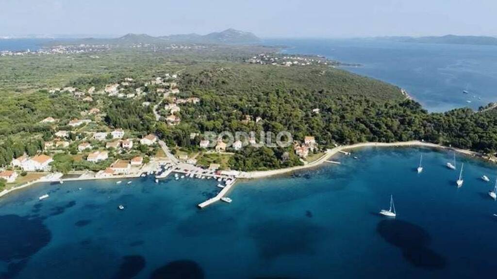 Land-/Forstwirtschaft zum Kauf 110.000 € Preko