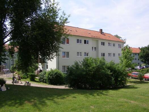 Wohnung zur Miete 376 € 2 Zimmer 46,3 m² 2. Geschoss frei ab 01.10.2026 Walahfridstraße 42 Ziehers-Süd Fulda 36043