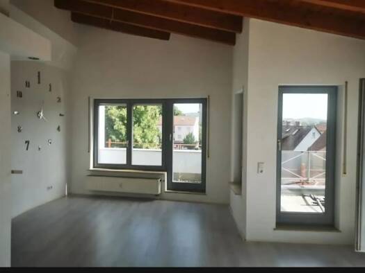 Penthouse zur Miete 1.300 € 3,5 Zimmer 82,5 m² Geschoss 3/4 frei ab 01.03.2026 Millerstraße 3 Heilbronn 74076