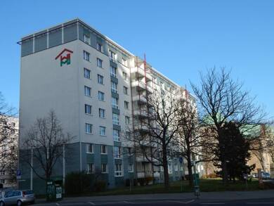 Wohnung zur Miete 559 € 2 Zimmer 62,1 m² 7. Geschoss Jakobstraße 26 Jakobstraße Magdeburg 39104