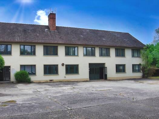 Werkstatt zum Kauf 327.000 € 470 m² Lagerfläche Bad Kösen Naumburg 06628