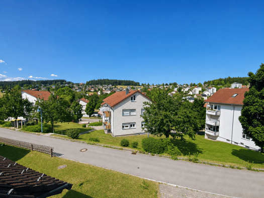 Einfamilienhaus zum Kauf 289.000 € 5 Zimmer 121,5 m² 494 m² Grundstück frei ab sofort Stadtgebiet Sankt Georgen im Schwarzwald 78112