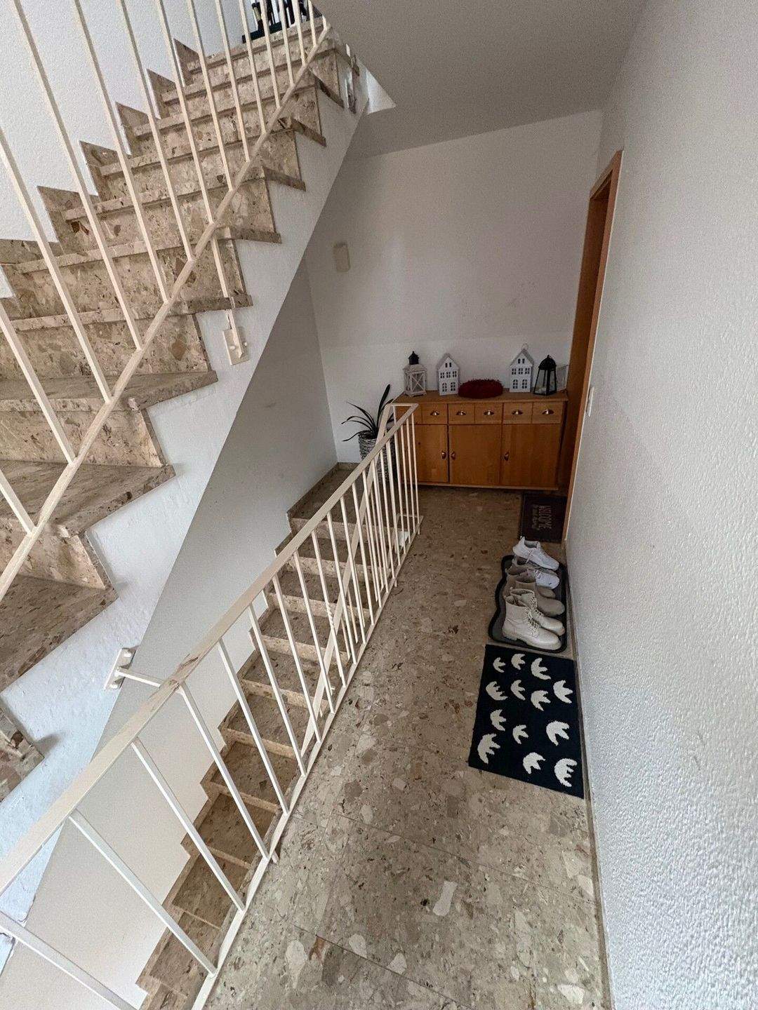 Immobilie in Blankenhain - Vielseitig nutzbares Mehrfamilienhaus in Blankenhain - Bild 3