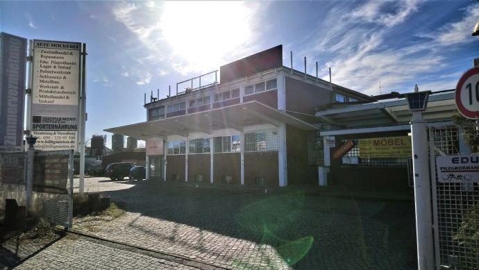 Logistikzentrum zur Miete provisionsfrei 1.900 € 180 m²<br/>Lagerfläche Brunsbütteler Damm 51-53 Spandau Berlin 13581