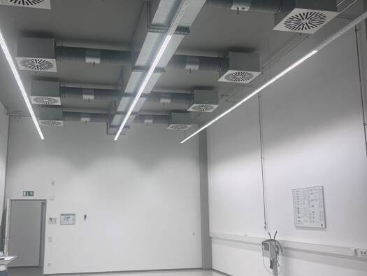 Halle/Industriefläche zur Miete provisionsfrei 4.490 € 380,1 m² Lagerfläche Ruhrstraße 5a Neuburg Neuburg an der Donau 86633