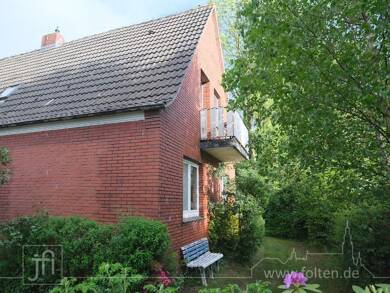 Mehrfamilienhaus zum Kauf 179.500 € 9 Zimmer 145 m² 1.895 m² Grundstück Veenhusen Moormerland 26802