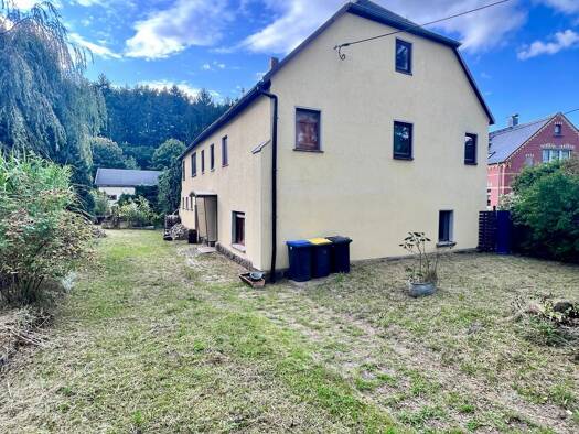 Haus zum Kauf 95.000 € 4 Zimmer 150 m² 1.253 m² Grundstück Lengenfeld 08485