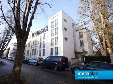 Wohnung zur Miete 810 € 3 Zimmer 77,5 m² 2. Geschoss frei ab 01.08.2025 Prellerstraße 2a Westvorstadt Weimar 99423