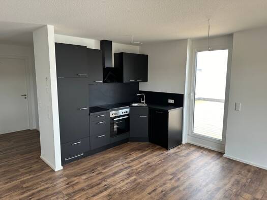 Wohnung zur Miete 675 € 2 Zimmer 72 m² Geschoss 1/3 frei ab 01.04.2026 Am Weinberg Heideck 91180