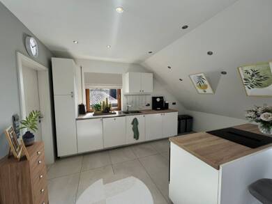 Wohnung zum Kauf 249.000 € 2 Zimmer 85 m² Dachgeschoss, 2. Geschoss Siegenstein Wald 93192