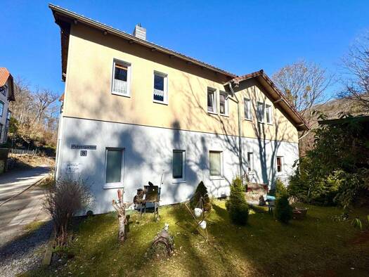 Mehrfamilienhaus zum Kauf 330.000 € 9 Zimmer 317 m² 1.301 m² Grundstück Wernigerode 38855