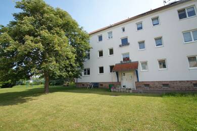 Wohnung zur Miete 436 € 3 Zimmer 65 m² EG Straße des Aufbaus 4 Thräna Borna 04552