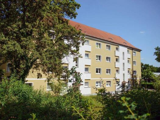 Wohnung zur Miete 421 € 2 Zimmer 58,8 m² 1. Geschoss frei ab 01.07.2026 Schießstätteweg 29 Amberg 92224