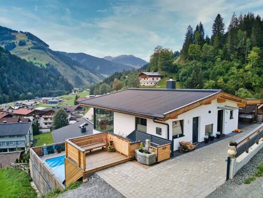 Haus zum Kauf 1.495.000 € 5 Zimmer 161 m² 577 m² Grundstück Viehhofen 5752