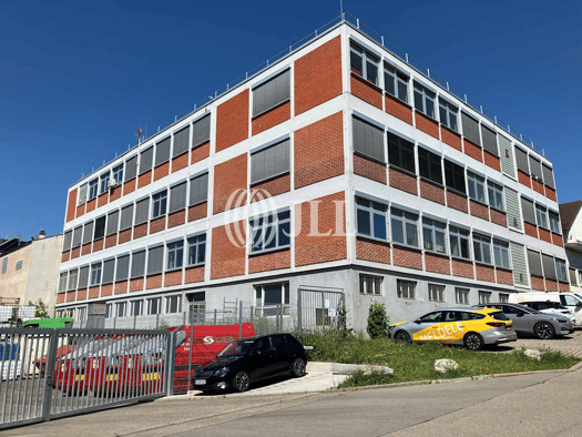 Lagerhalle zum Kauf 2.700 m² Lagerfläche teilbar ab 2.700 m² Zuffenhausen Zuffenhausen 70435