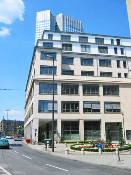 Bürofläche zur Miete 24,50 € 650 m²<br/>Bürofläche ab 650 m²<br/>Teilbarkeit Innenstadt Frankfurt am Main 60311