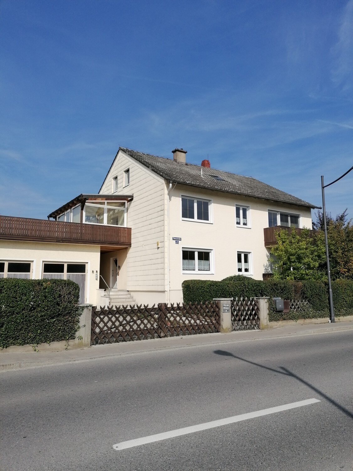 Mehrfamilienhaus zum Kauf 509.000 € 6 Zimmer 175 m²<br/>Wohnfläche 932 m²<br/>Grundstück Donaustr. 2 Neustadt Neustadt an der Donau 93333