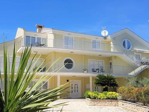 Einfamilienhaus zum Kauf 1.850.000 € 10 Zimmer 580 m² Zadar 23000