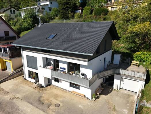 Mehrfamilienhaus zum Kauf 695.000 € 9,5 Zimmer 266,2 m² 652 m² Grundstück Stühlingen 79780