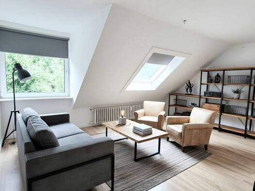 Wohnung zur Miete 405 € 4 Zimmer 75 m² 2. Geschoss Höhenweg 27 Polle 37647