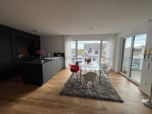 Wohnung zum Kauf - Erstbezug 439.500 € 4 Zimmer 125,2 m² Dauchingen 78083