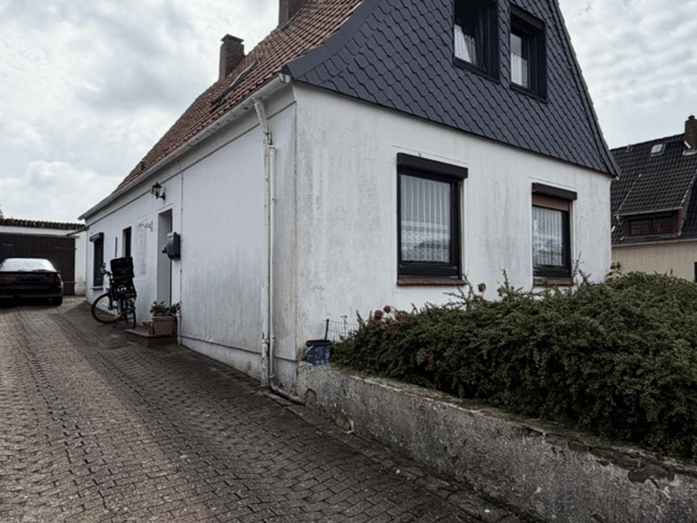 Haus zum Kauf 149.500 € 5 Zimmer 110 m² 659 m² Grundstück frei ab 01.01.2027 Stotel Loxstedt 27612