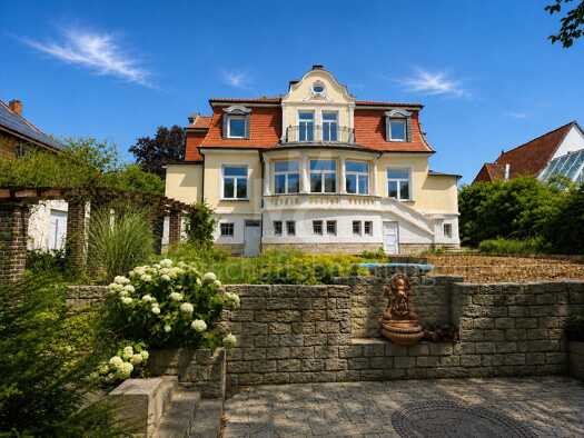 Villa zum Kauf 3.600.000 € 13 Zimmer 589 m² 3.129 m² Grundstück Süd Hildesheim 31134
