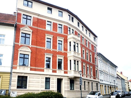 Wohnung zur Miete 831 € 3 Zimmer 83,1 m² 2. Geschoss frei ab 01.07.2026 Kirchhofstr. 31 A Neustadt Brandenburg an der Havel 14776