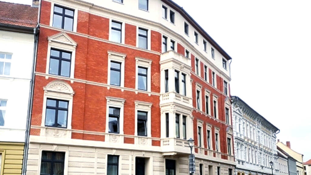 Wohnung zur Miete 831 € 3 Zimmer 83,1 m² 2. Geschoss frei ab 01.07.2026 Kirchhofstr. 31 A Neustadt Brandenburg an der Havel 14776