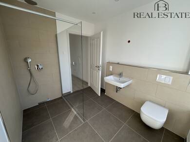 Wohnung zur Miete 520 € 2 Zimmer 65,2 m² frei ab sofort Alt Salbke 75 Alt Salbke Magdeburg 39122