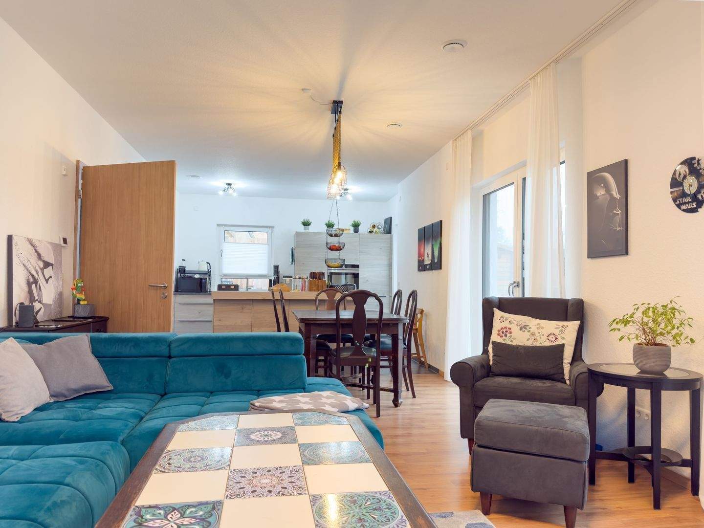 Immobilie in Lindau (Bodensee) - Einziehen statt bauen Neuwertiges Zuhause mit moderner Energieeffizienz und Platz für die Familie - Bild 4