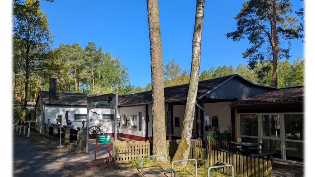 Gastronomie/Hotel zum Kauf 450.000 € 225 m² Gastrofläche 855 m² Grundstück Althüttendorf 16247