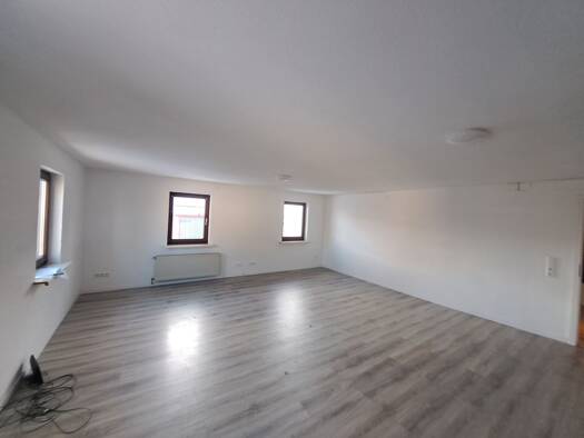 Wohnung zur Miete 680 € 3,5 Zimmer 73 m² Geschoss 1/4 frei ab sofort Tuningen 78609