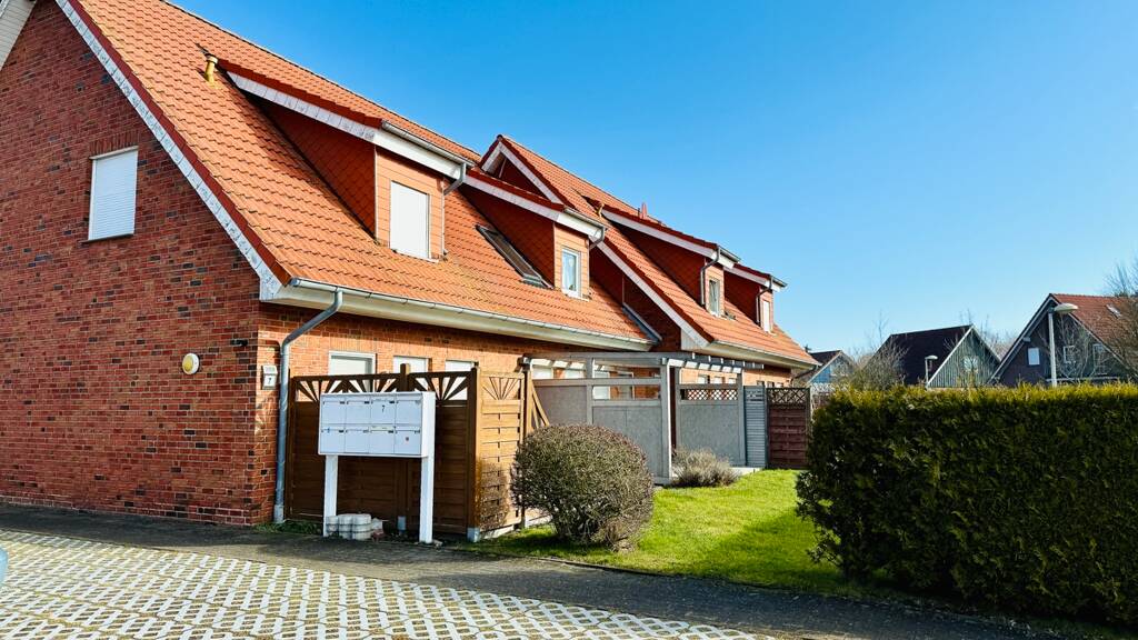 Wohnung zum Kauf 109.000 € 3 Zimmer 35,6 m² 1. Geschoss Wiek 18556