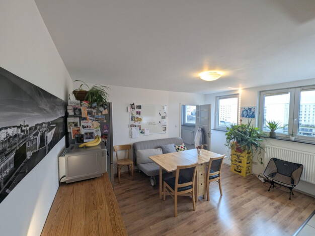 Wohnung zur Miete 950 € 2,5 Zimmer 82 m² 4. Geschoss frei ab 01.11.2025 Erkratherstr. 28 Stadtmitte Düsseldorf 40211