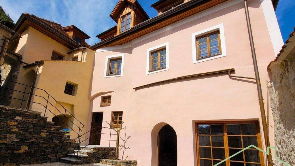 Stadthaus zum Kauf 584 m² 754 m² Grundstück Weißenkirchen in der Wachau 3610