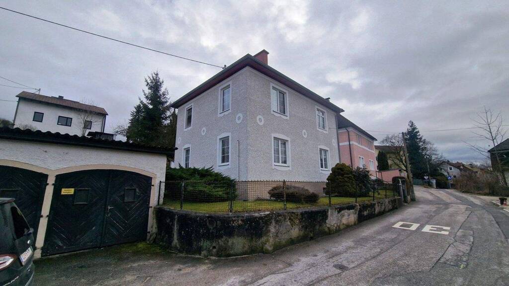 Einfamilienhaus zum Kauf 450.000 € 250 m² 1.264 m² Grundstück frei ab sofort Steyr 4400