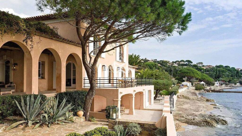 Haus zum Kauf 12.000.000 € 350 m² 1.049 m² Grundstück Grimaud 83310