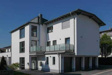 Wohnung zur Miete 800 € 2 Zimmer 58,2 m² 1. Geschoss frei ab 15.06.2025 Mettener Str. 41 Deggendorf Deggendorf 94469