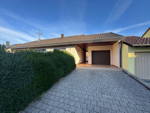 Einfamilienhaus zum Kauf 560.000 € 6 Zimmer 182 m² 531 m² Grundstück Kleinglattbach Vaihingen an der Enz 71665