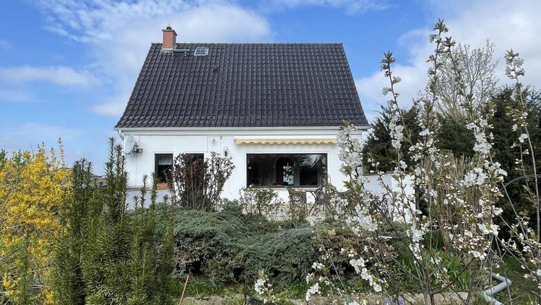 Einfamilienhaus zum Kauf 279.500 € 5 Zimmer 110 m² 501 m² Grundstück Bernburg Bernburg 06406