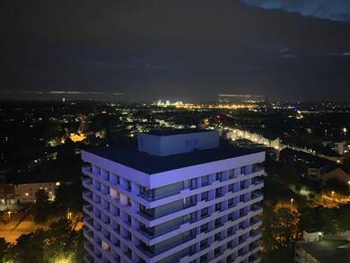 Wohnung zur Miete 1.100 € 2 Zimmer 98 m² 7. Geschoss frei ab sofort Am Stadtgarten 1 Altstadt Gelsenkirchen 45879