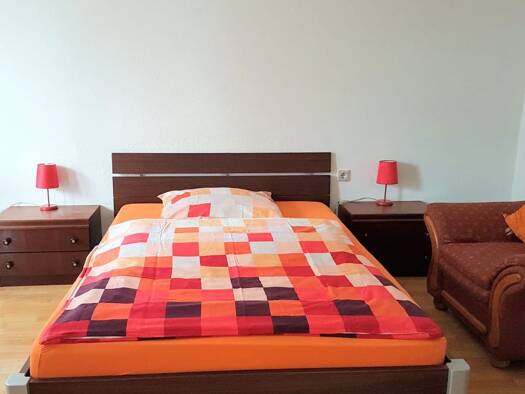 Studio zur Miete 1.800 € 1 Zimmer 57 m² Geschoss 4/5 frei ab sofort Mitte Sindelfingen 71063