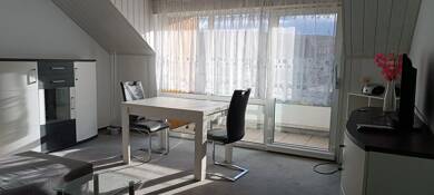 Wohnung zur Miete 325 € 2 Zimmer 44,5 m² Dachgeschoss, 3. Geschoss frei ab sofort Bad Kösen Naumburg (Saale) 06628