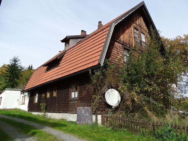 Haus zum Kauf 149.000 € 11 Zimmer 440 m²<br/>Wohnfläche 850 m²<br/>Grundstück Hartmannsreit Schönberg , Niederbay 94513