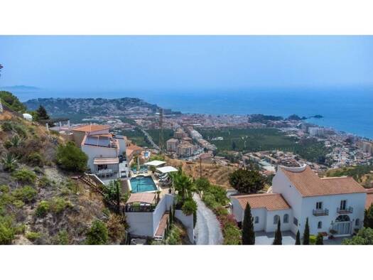 Chalet zum Kauf 899.500 € 5 Zimmer 360 m² Almuñécar 18690