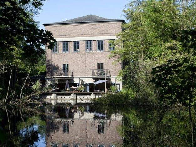 Villa zum Kauf provisionsfrei 1.490.000 € 6 Zimmer 308 m² 1.651 m² Grundstück Im Meerfeld 69 Rheinkamp Mitte Moers 47445